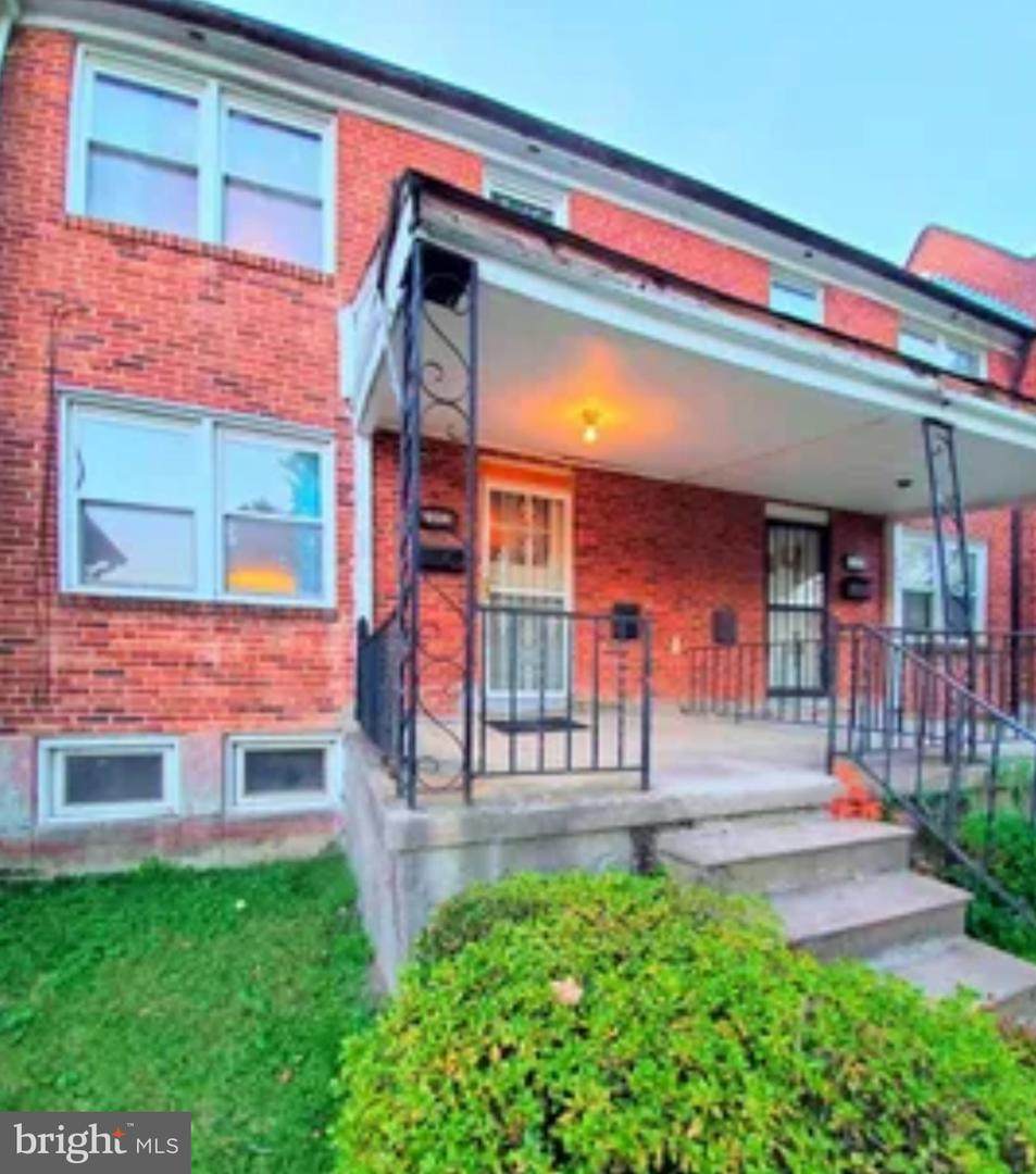 2204 Dukeland Street - Photo 1