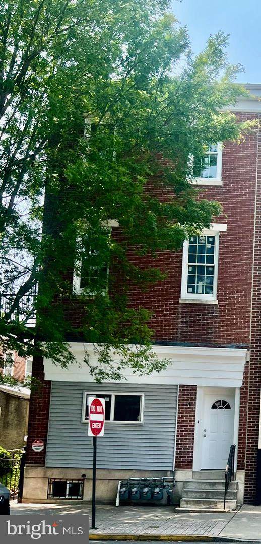 625 Dekalb Street - Photo 1