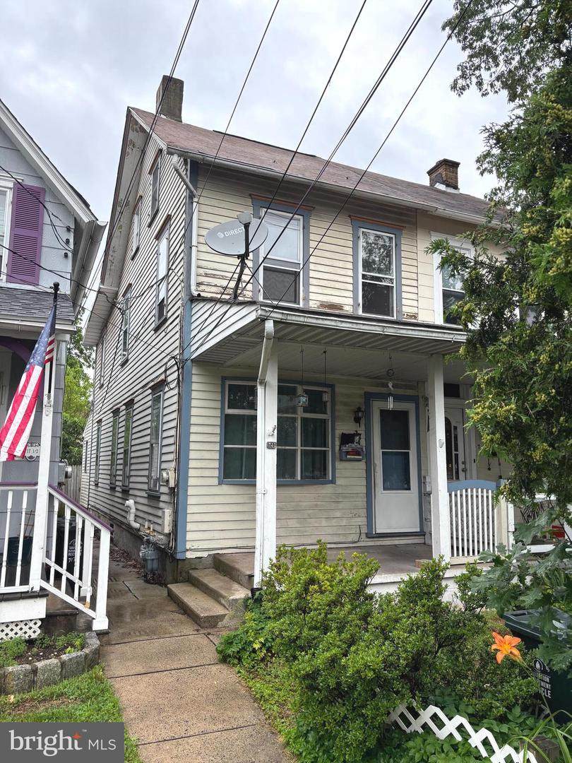 717 Broad Street - Photo 1