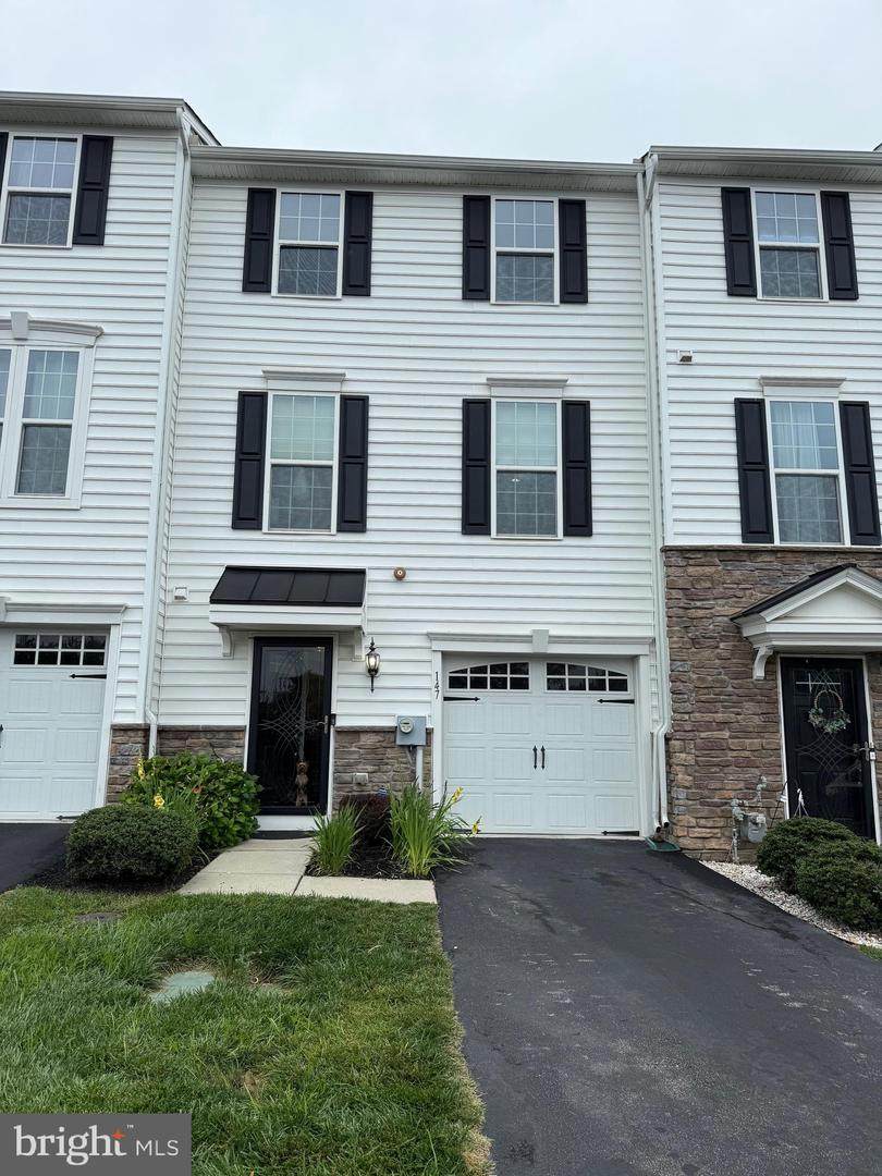 147 Old Cedarbrook Road - Photo 1