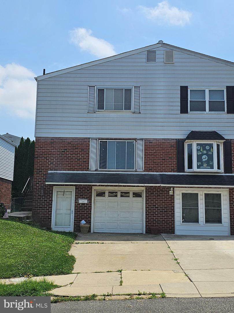 13039 Lindsay Street - Photo 1