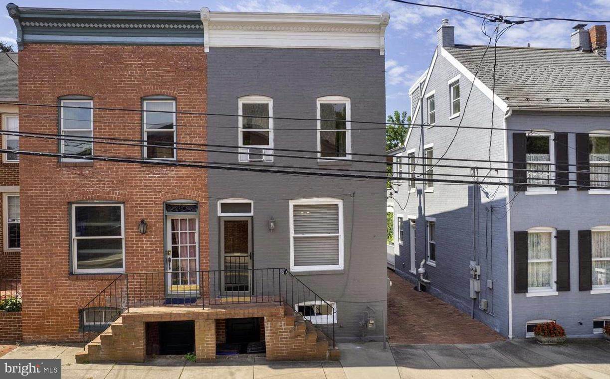 50 South Street - Photo 1