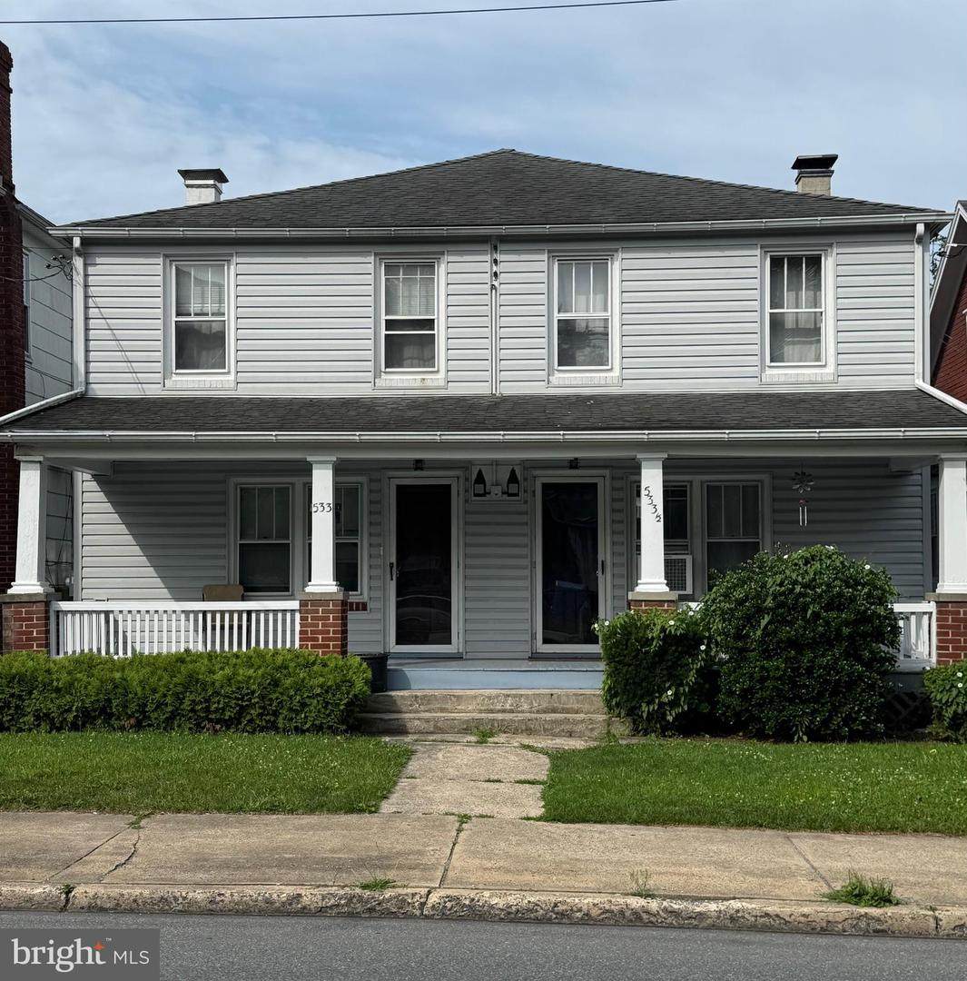533 Franklin Street - Photo 1