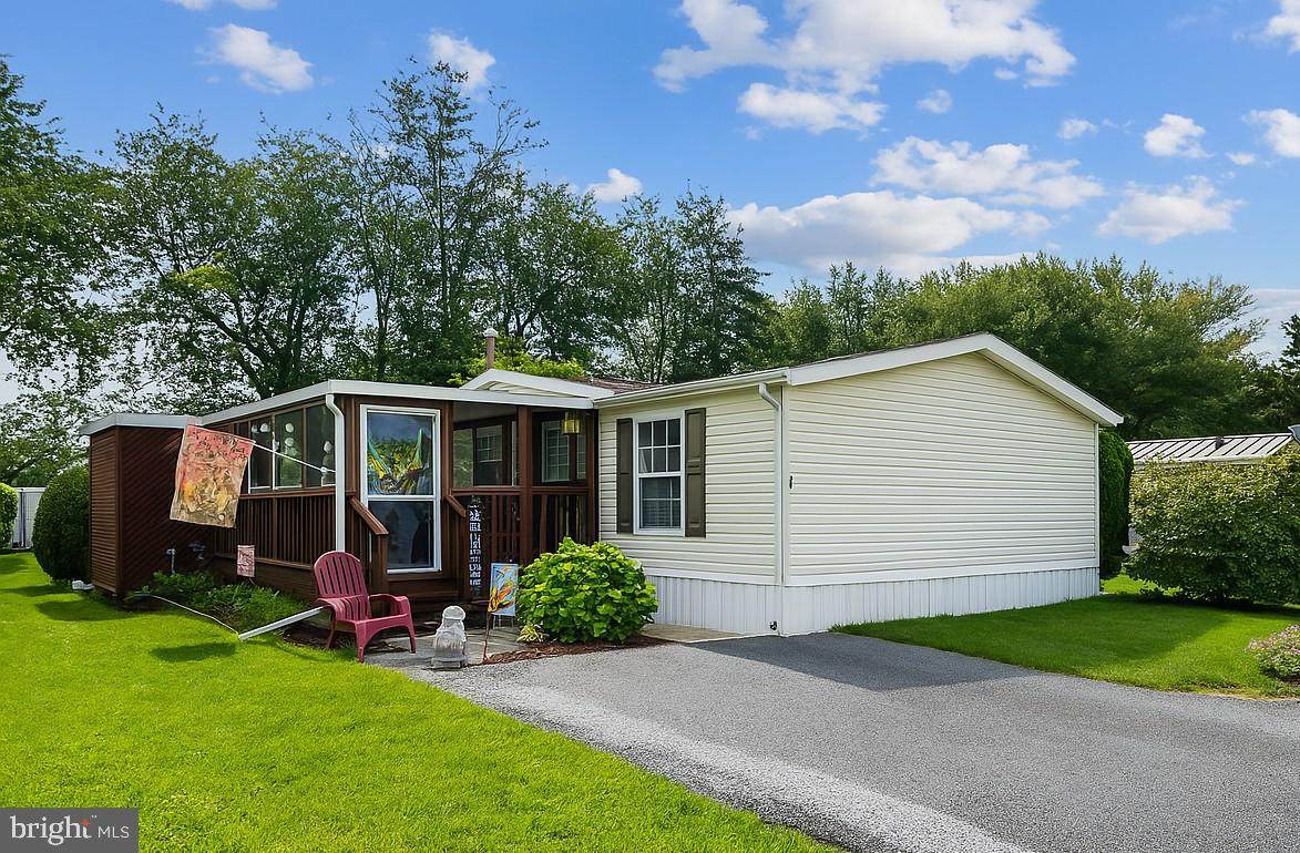 104 Northcrest Acres - Photo 1