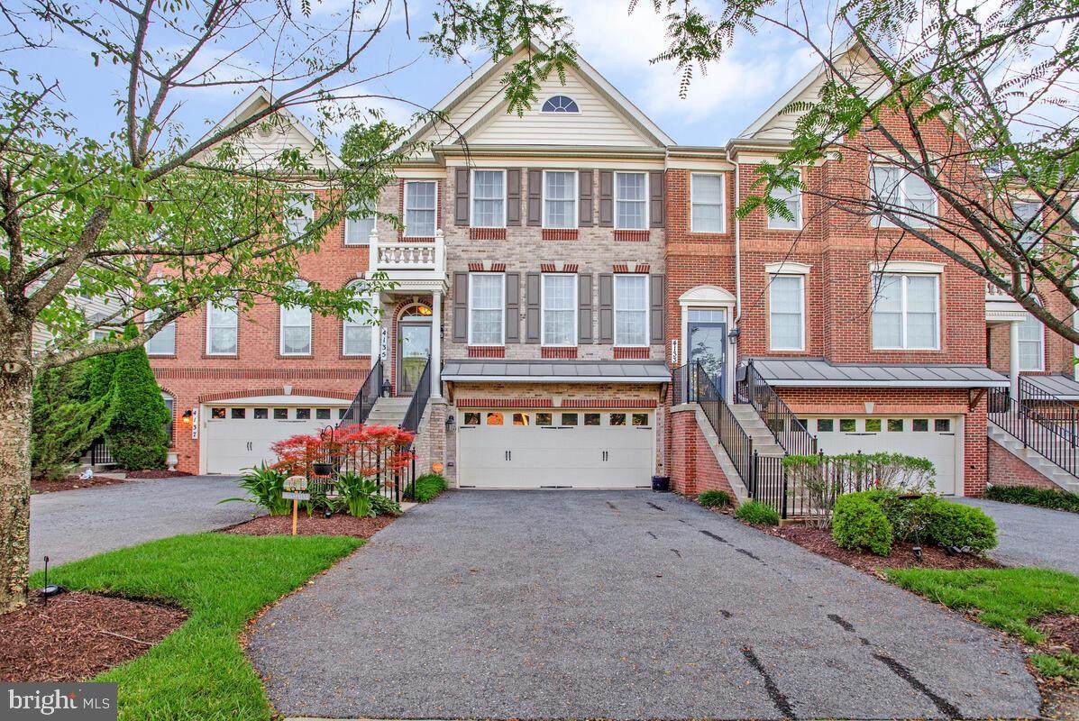 4135 Chariot Way - Photo 1