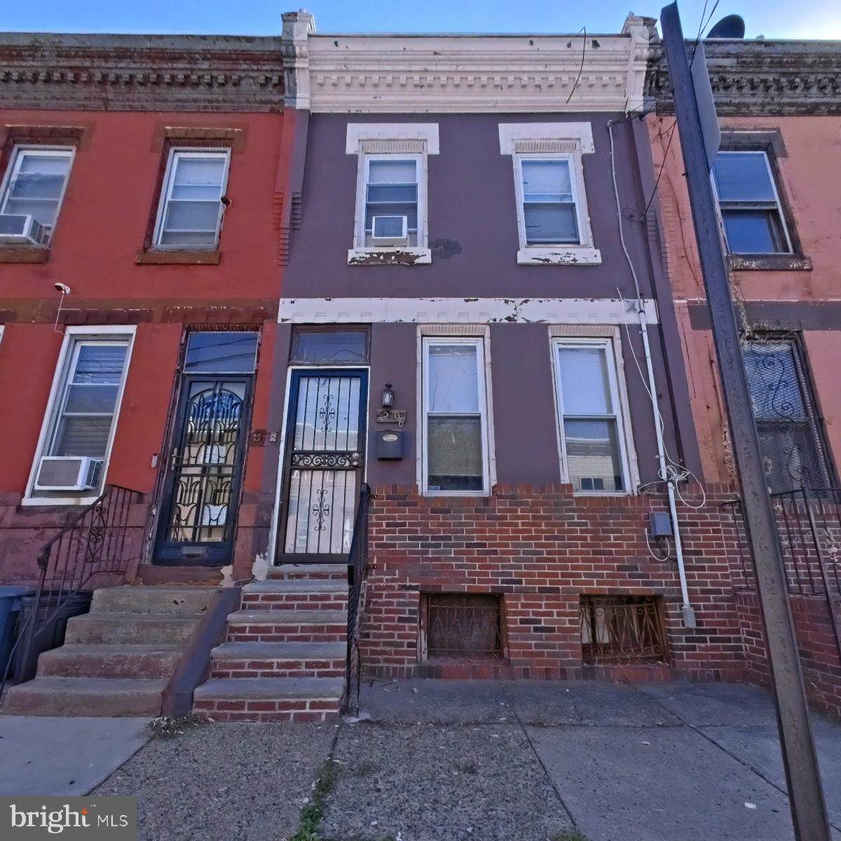 2409 Park Avenue - Photo 1