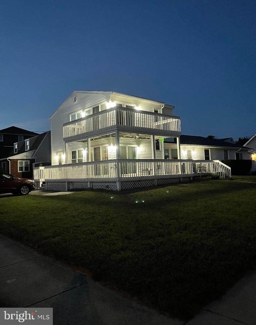 801 Shore Drive - Photo 1