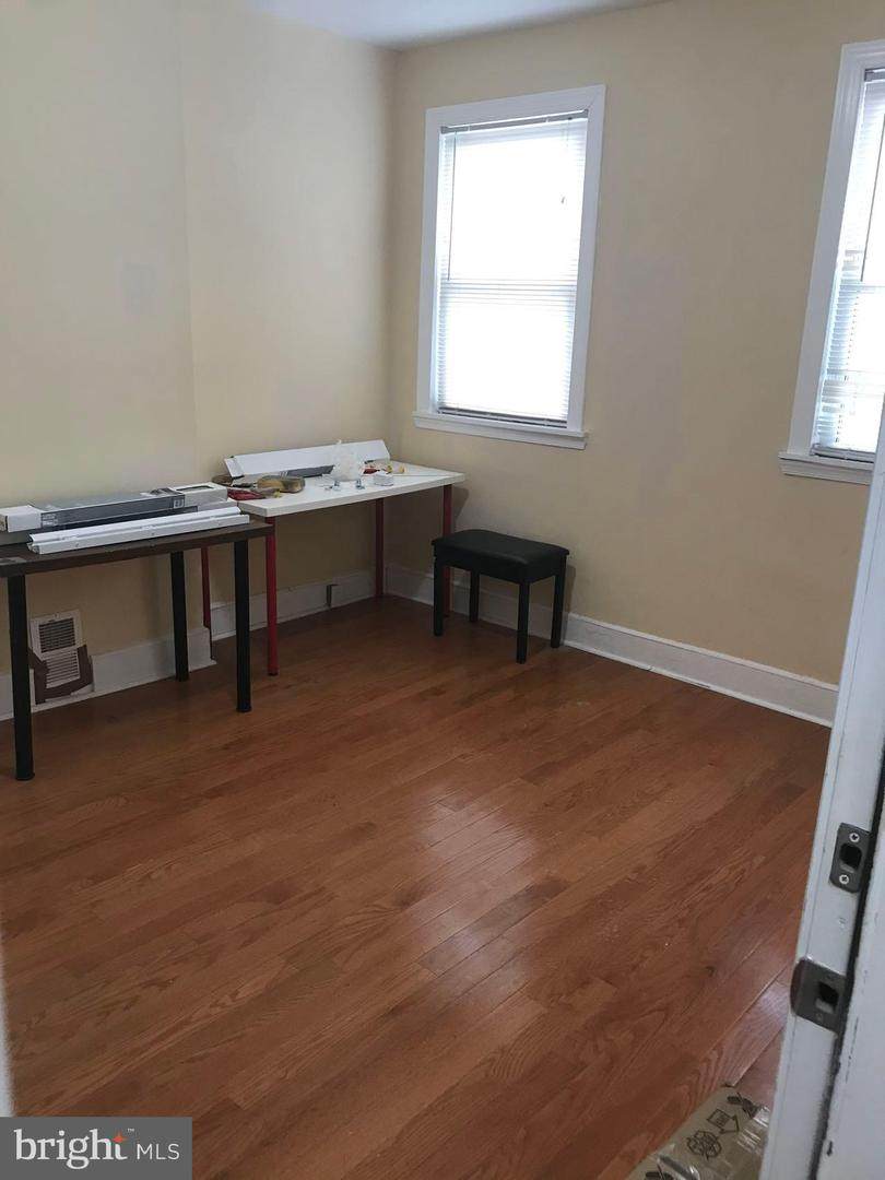 4059 Filbert Street - Photo 1
