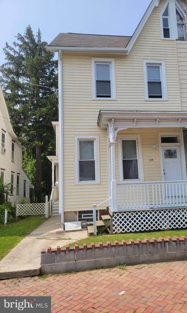 135 Grant Street - Photo 1
