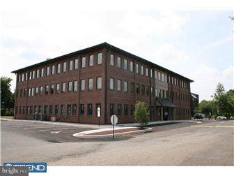 370 Maple Avenue - Photo 1