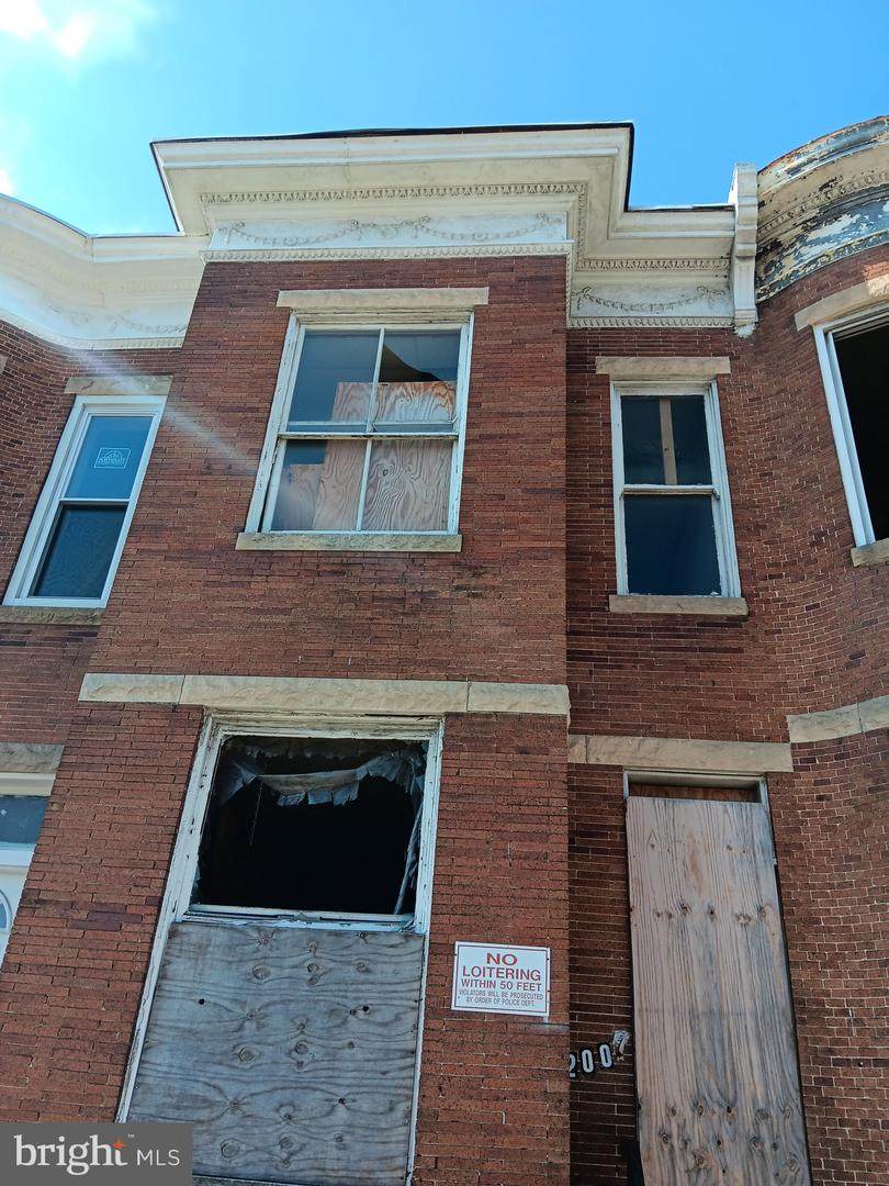 2007 North Avenue - Photo 1