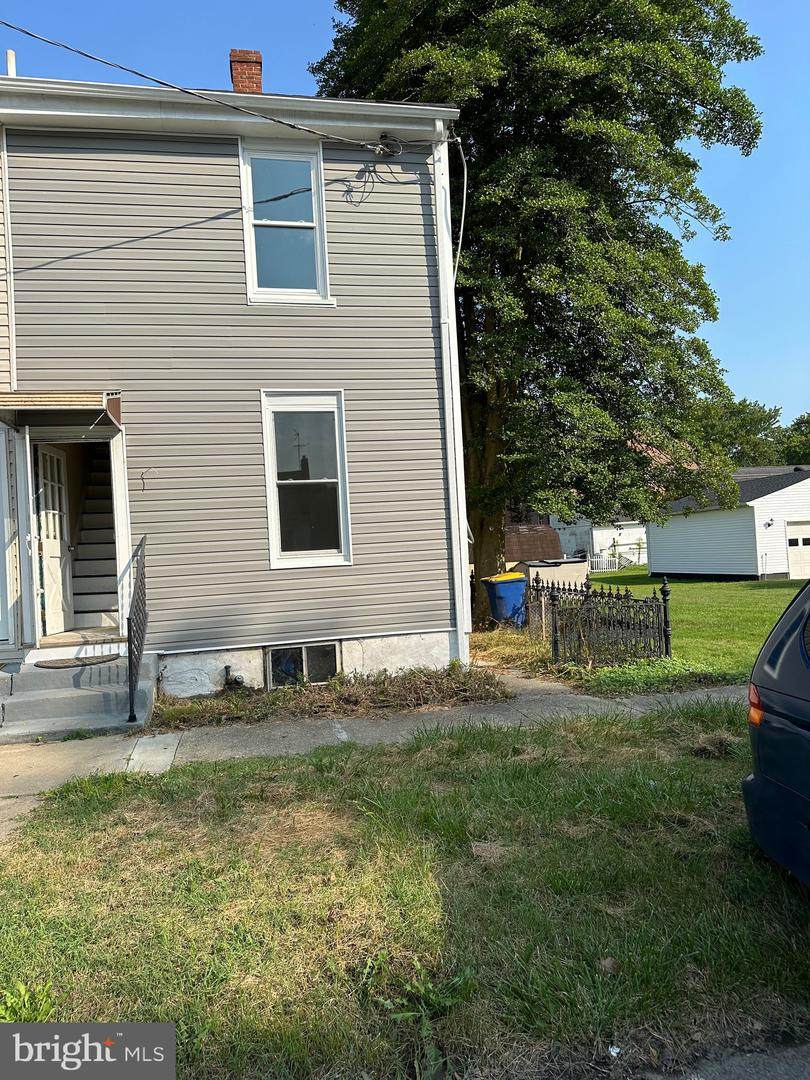 309 Washington Street - Photo 1