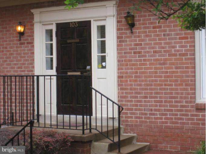 103 Rowell Court - Photo 1