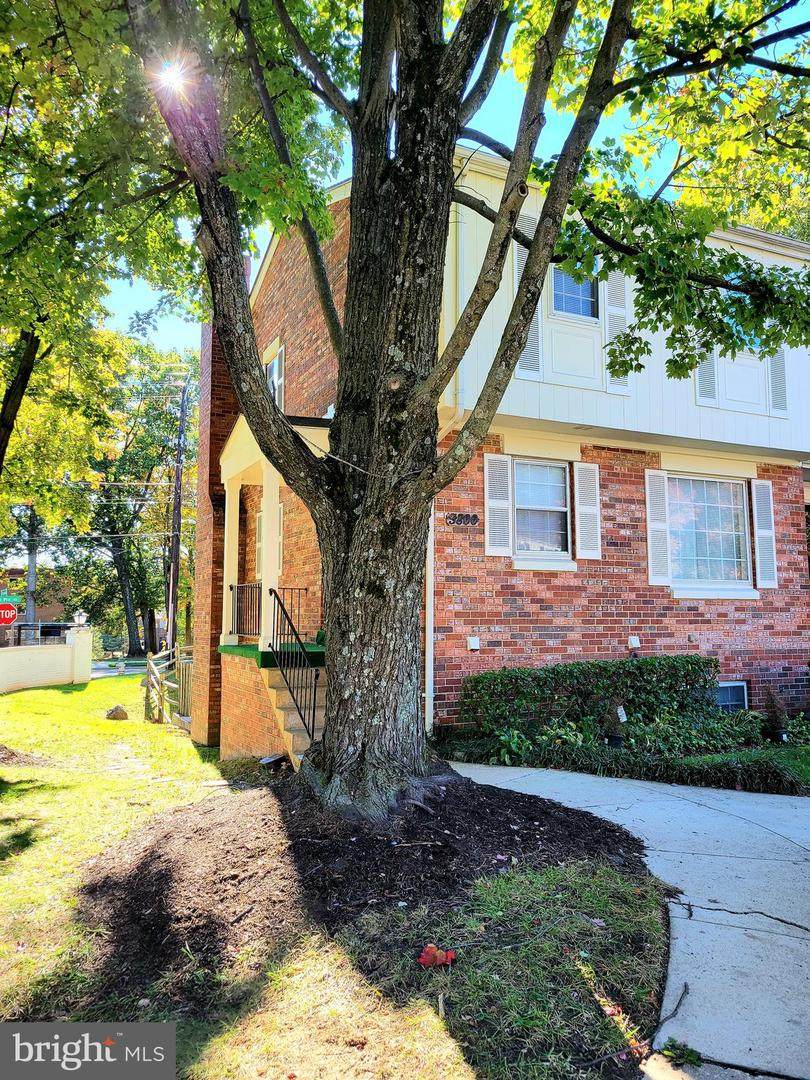 3800 Gawayne Terrace - Photo 1
