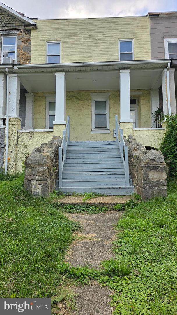 2834 Washington Boulevard - Photo 1