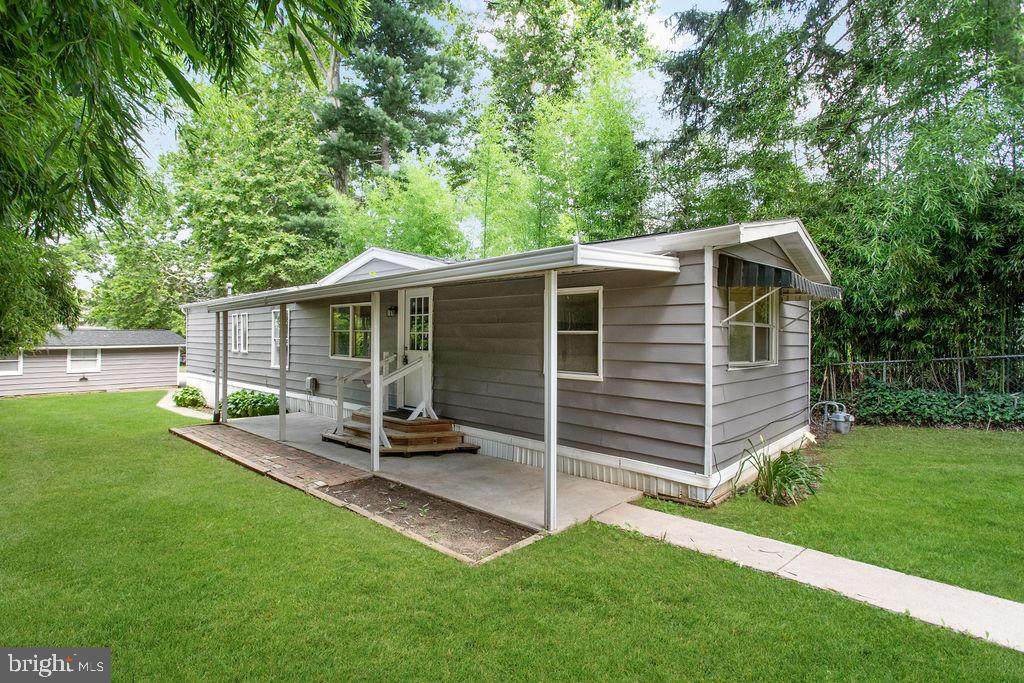 51 Maple Street - Photo 1