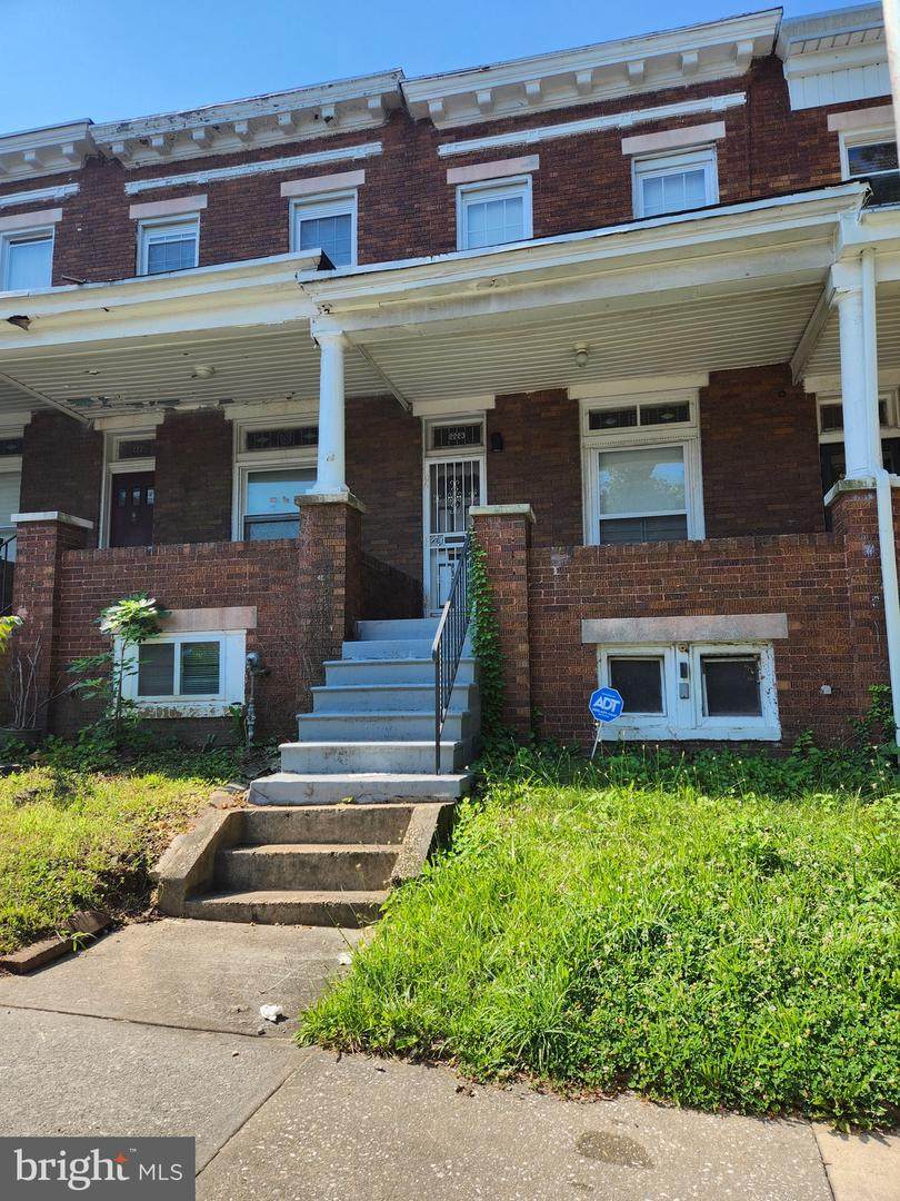 2223 Lexington Street - Photo 1