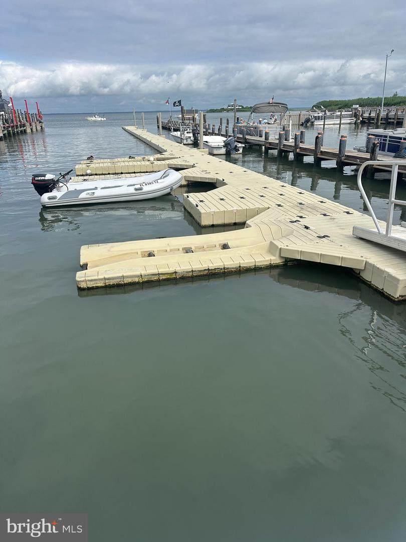 100 N. West Ave - Photo 1