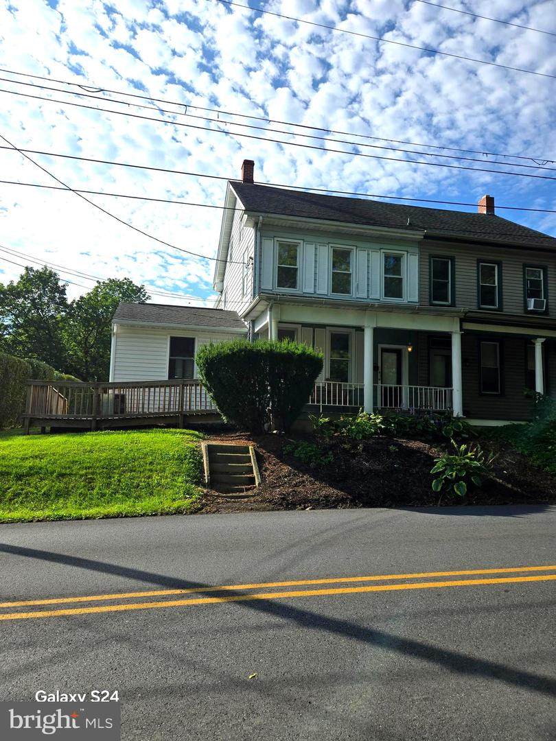 214 Maple Street - Photo 1