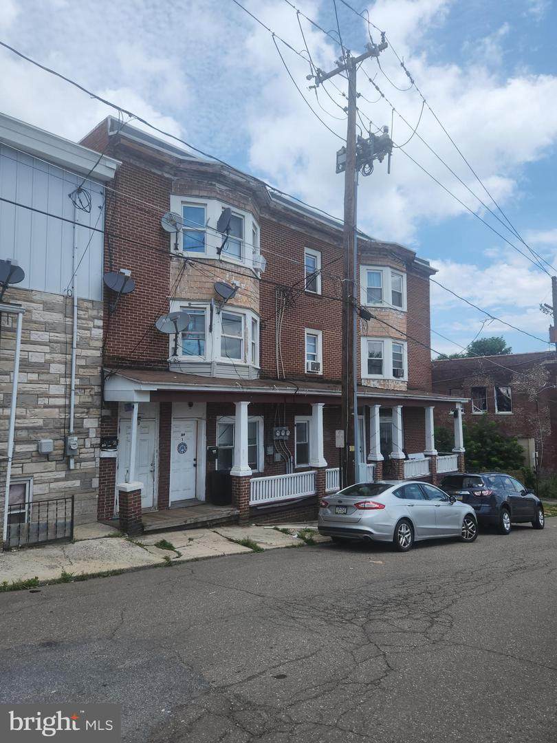 109 Lloyd Street - Photo 1