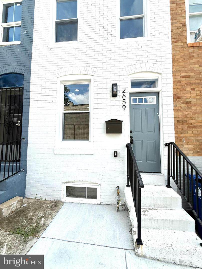 2659 Lehman Street - Photo 1