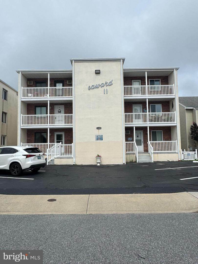 11605 Seaward Road - Photo 1