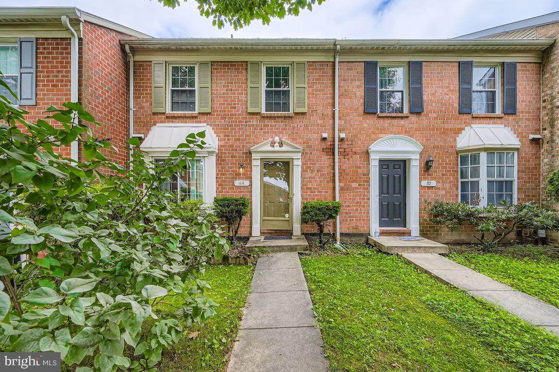 68 Hamlet Drive - Photo 1