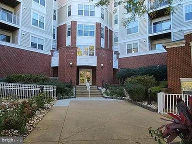 1645 International Drive - Photo 1