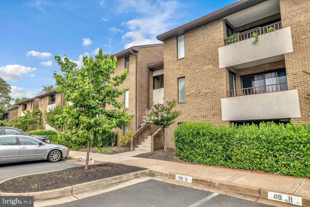509 Florida Avenue - Photo 1
