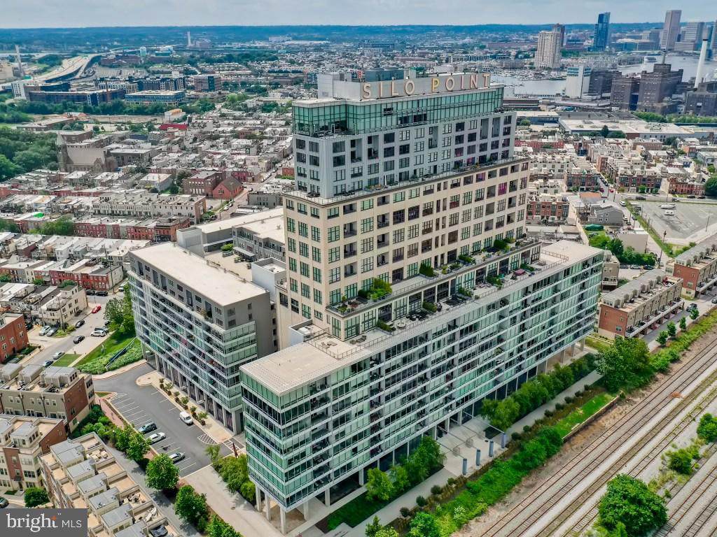 1200 Steuart Street - Photo 1