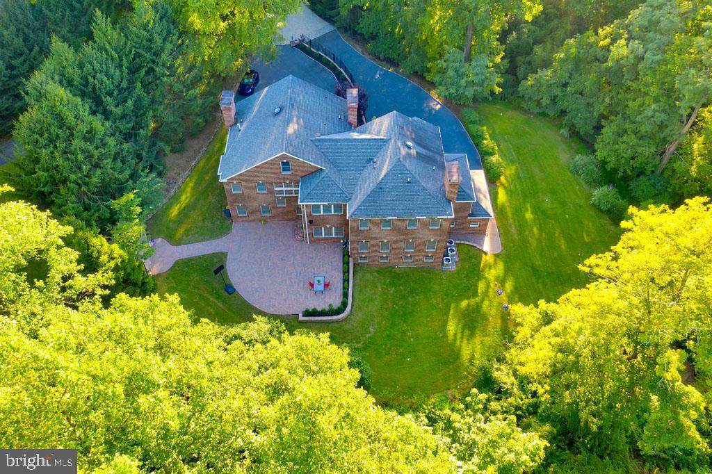 633 State Road - Photo 1