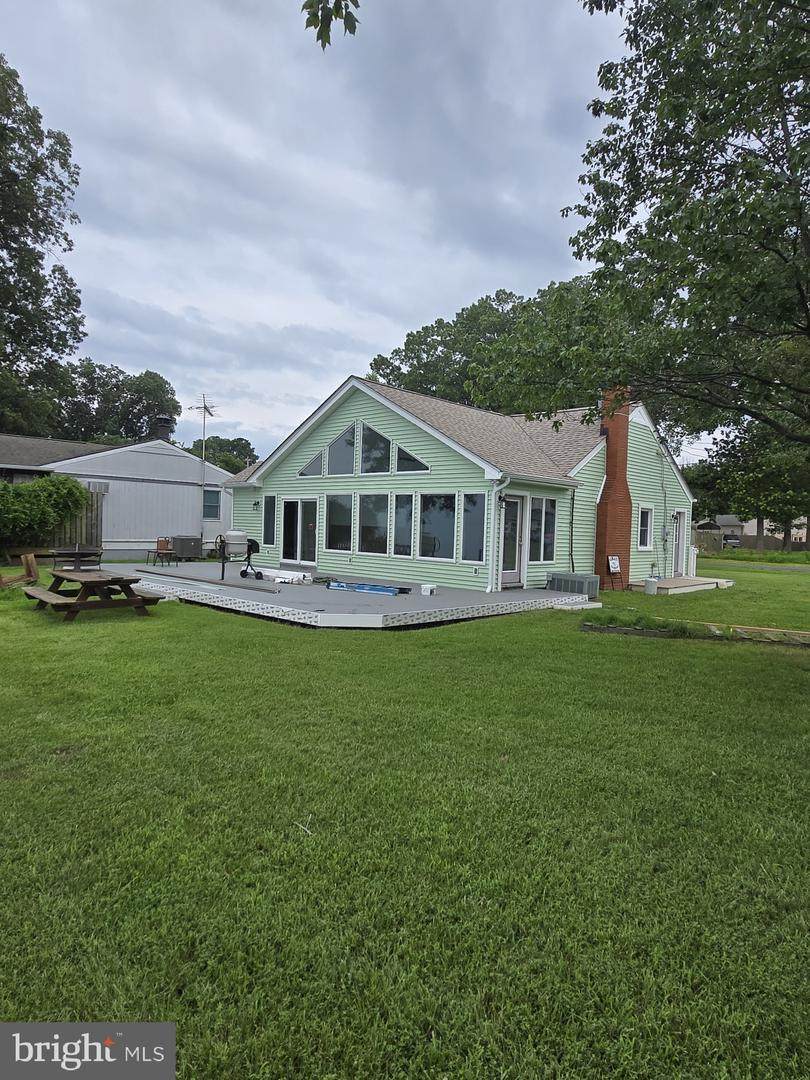 254 Shore Drive - Photo 1