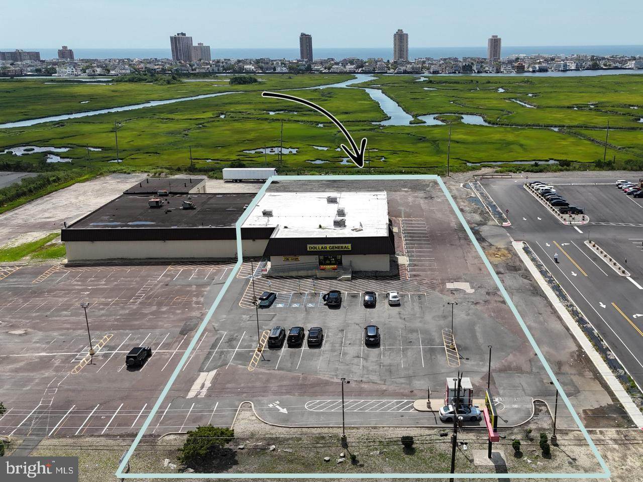 4910 Wellington Avenue - Photo 1