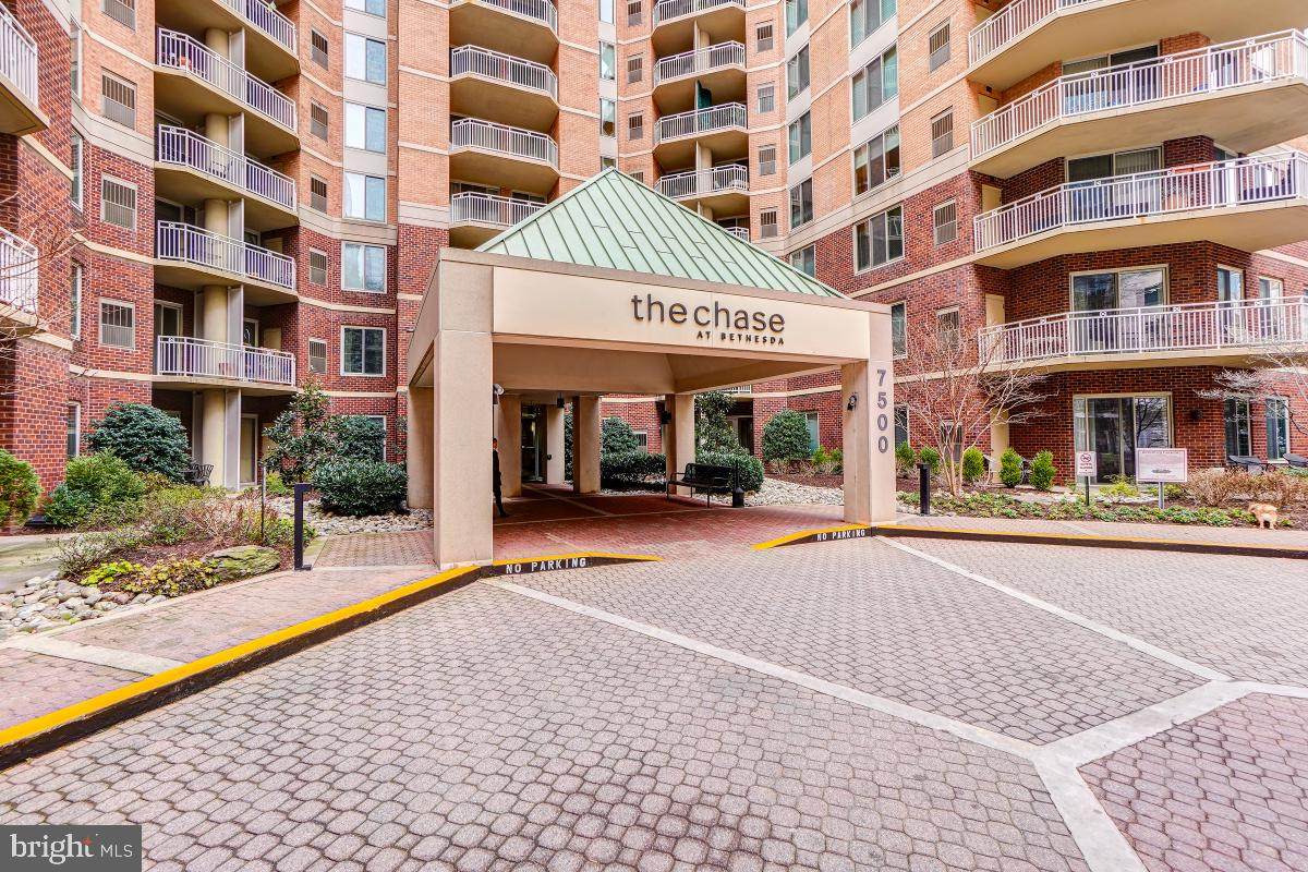 7500 Woodmont Avenue - Photo 1