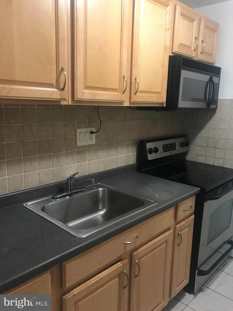 7503 Prince Cole Court - Photo 1