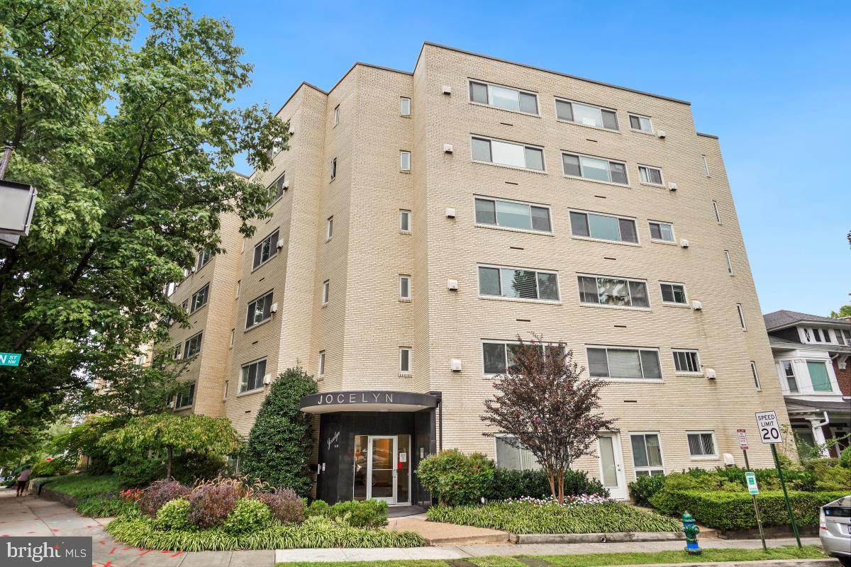5315 Connecticut Avenue - Photo 1