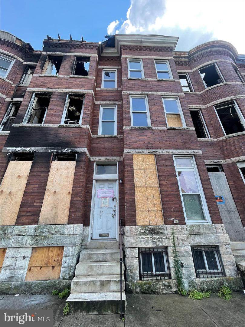 1647 North Avenue - Photo 1