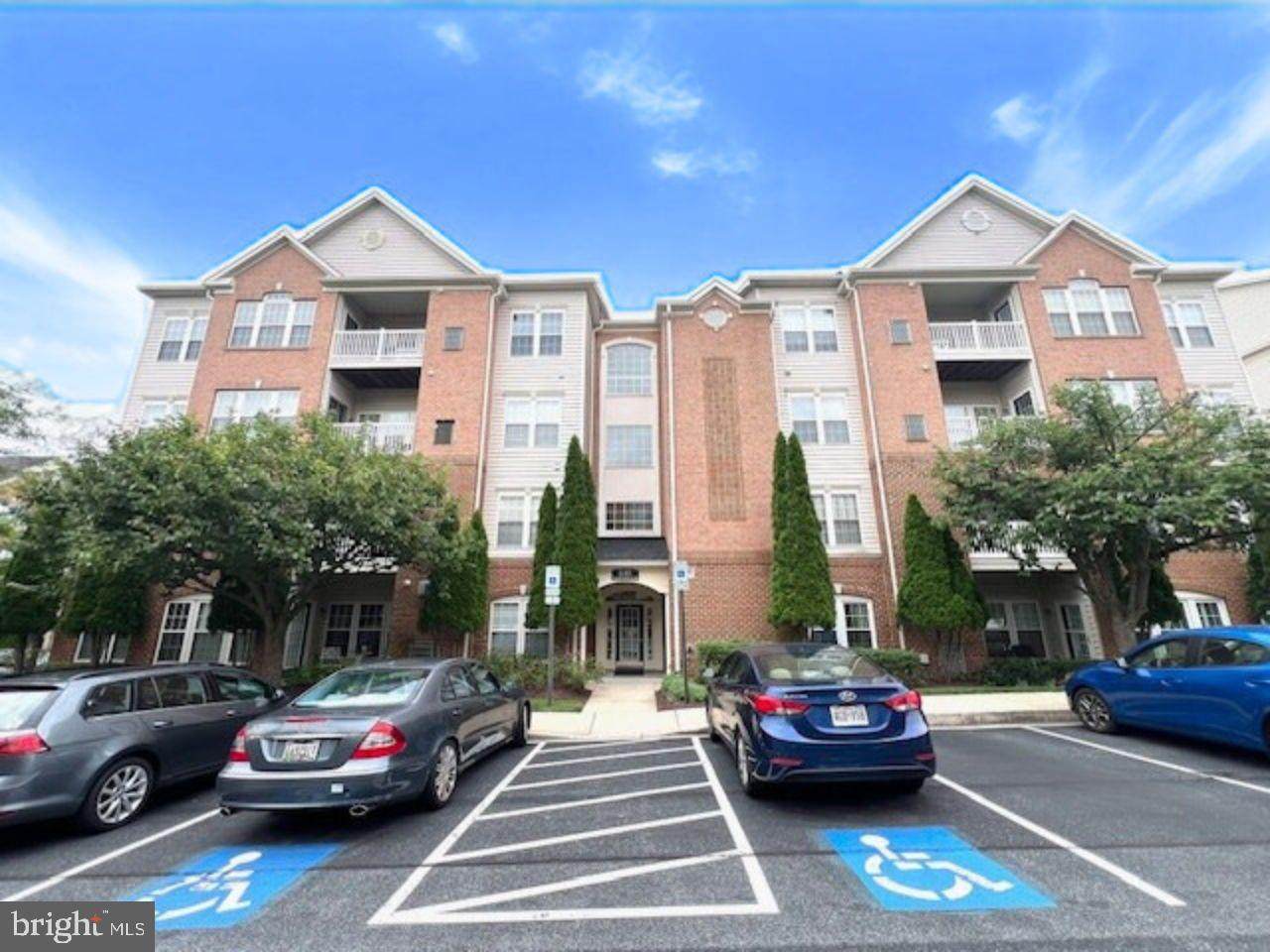 8105 Hickory High Court - Photo 1