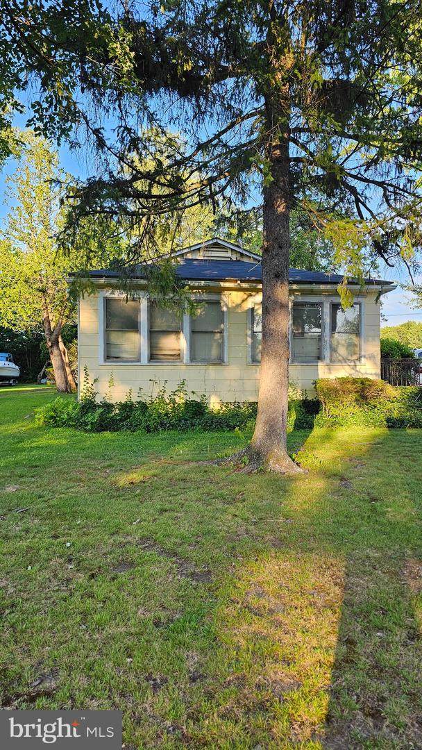 110 Main Street - Photo 1