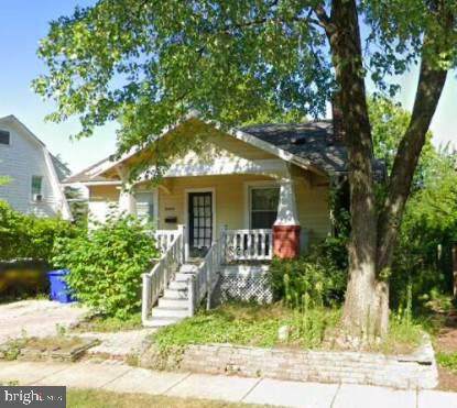 1613 Garfield Street - Photo 1