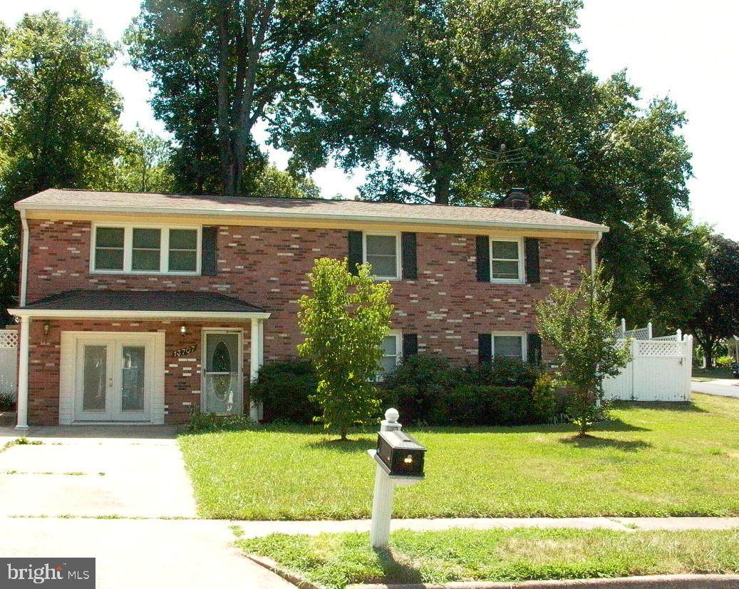 13707 Smallwood Court - Photo 1
