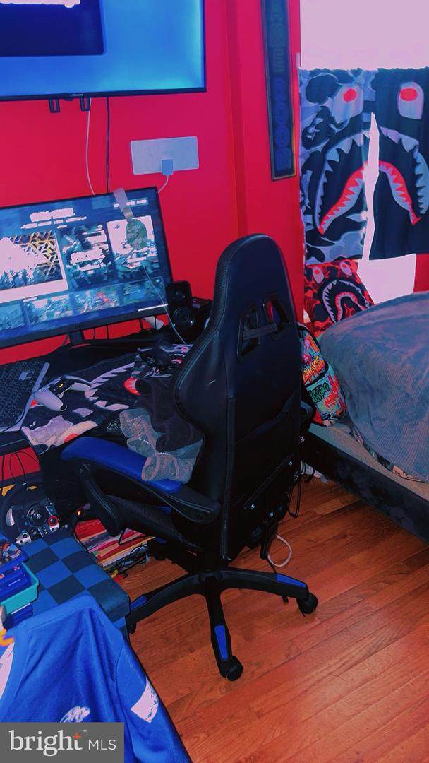 112 Willard Street - Photo 1