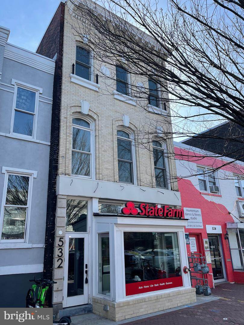532 8TH Street - Photo 1