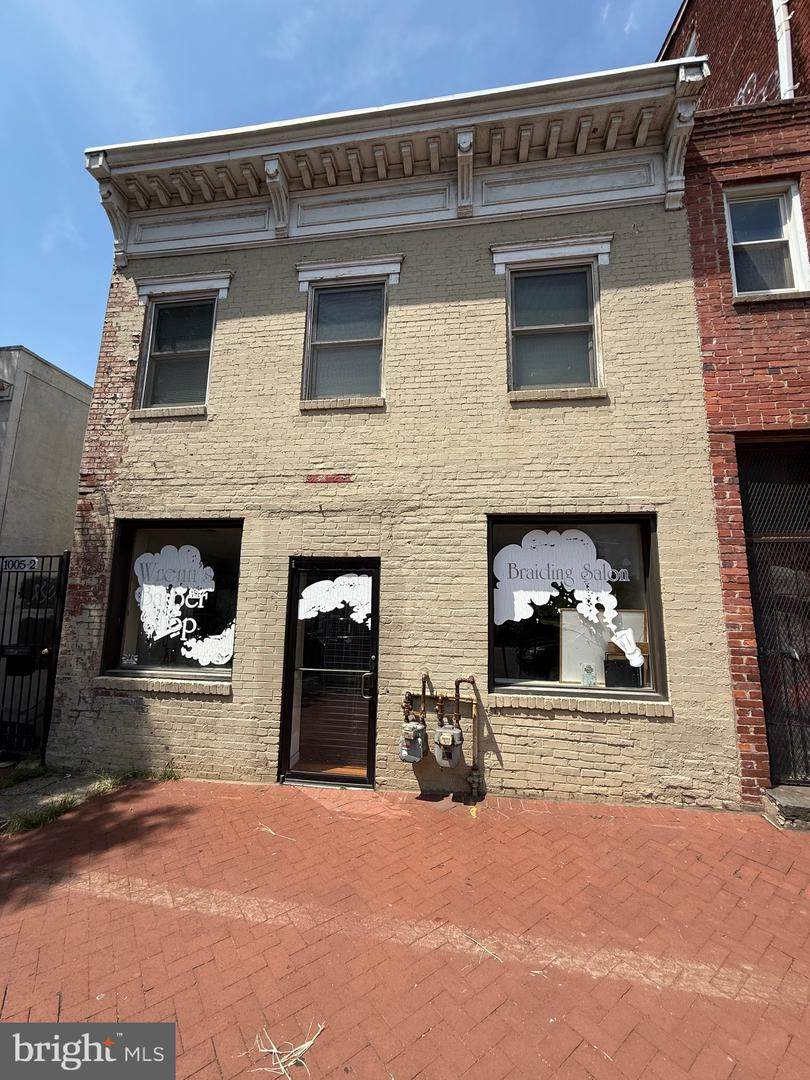 1005 8TH Street - Photo 1