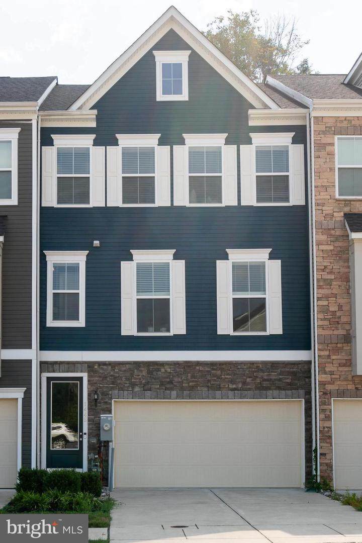 1445 Honeylocust Drive - Photo 1