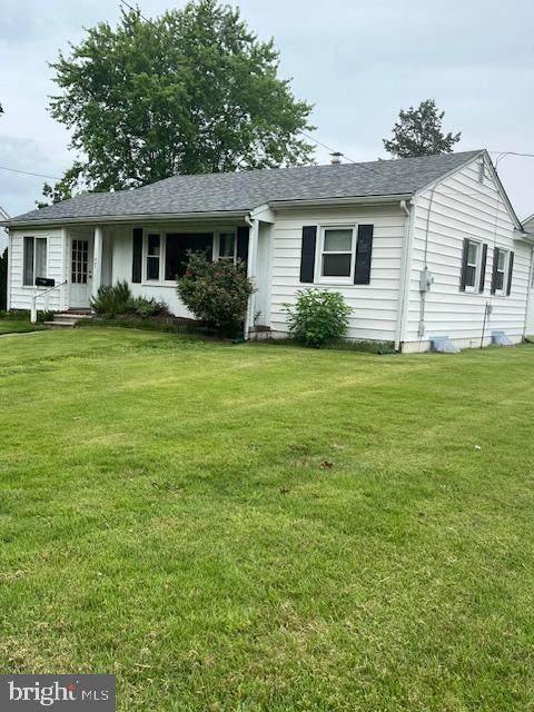 445 5TH Street - Photo 1