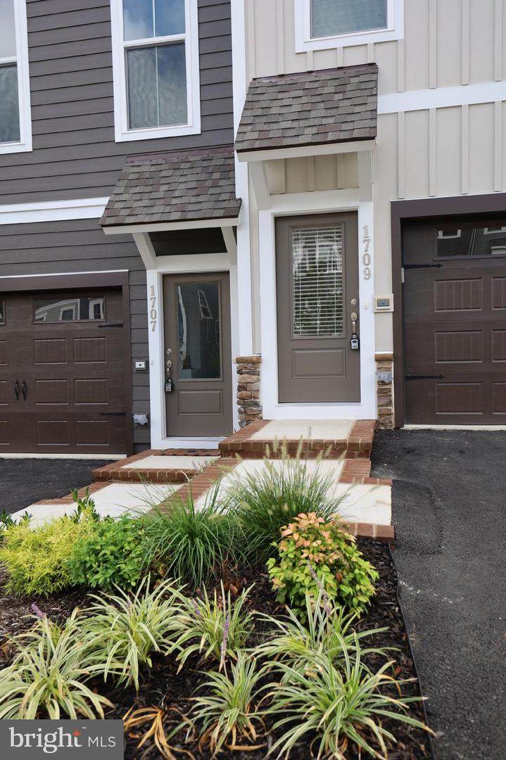 1709 Beech Leaf Street - Photo 1