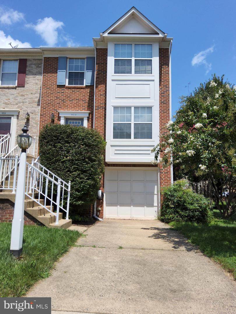 8612 Sanderling Drive - Photo 1