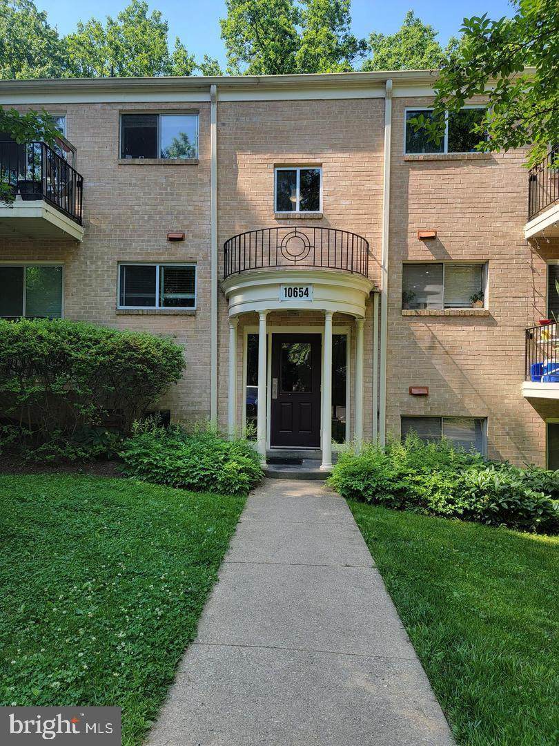 10654 Montrose Avenue - Photo 1