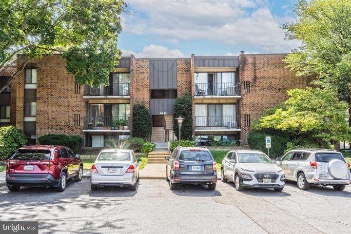 4414 Island Place - Photo 1